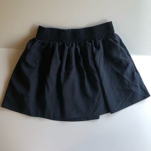 Navy shade skirt